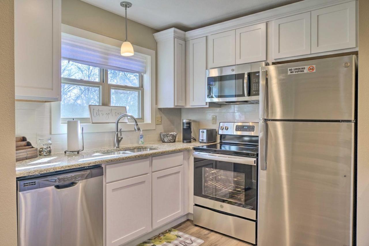 The Cozy Cottage With Lake Taneycomo Access! Branson Bagian luar foto